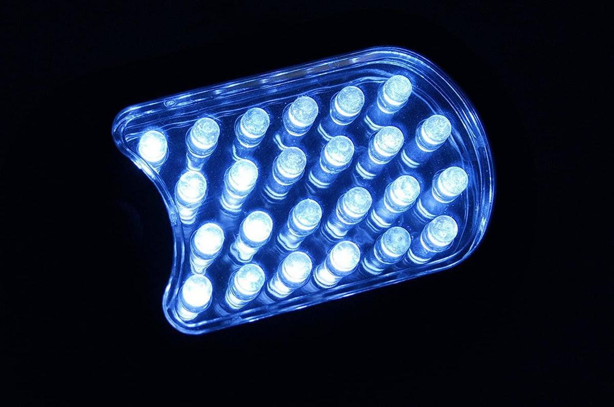 DEE-TBLIGHT2_03.jpg